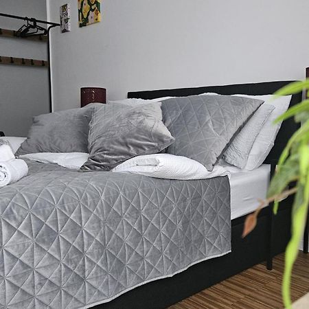 80 M2 Moderne Und Zentrale Wohnung In Hannover Mit Eigenem Parkplatz Zewnętrze zdjęcie
