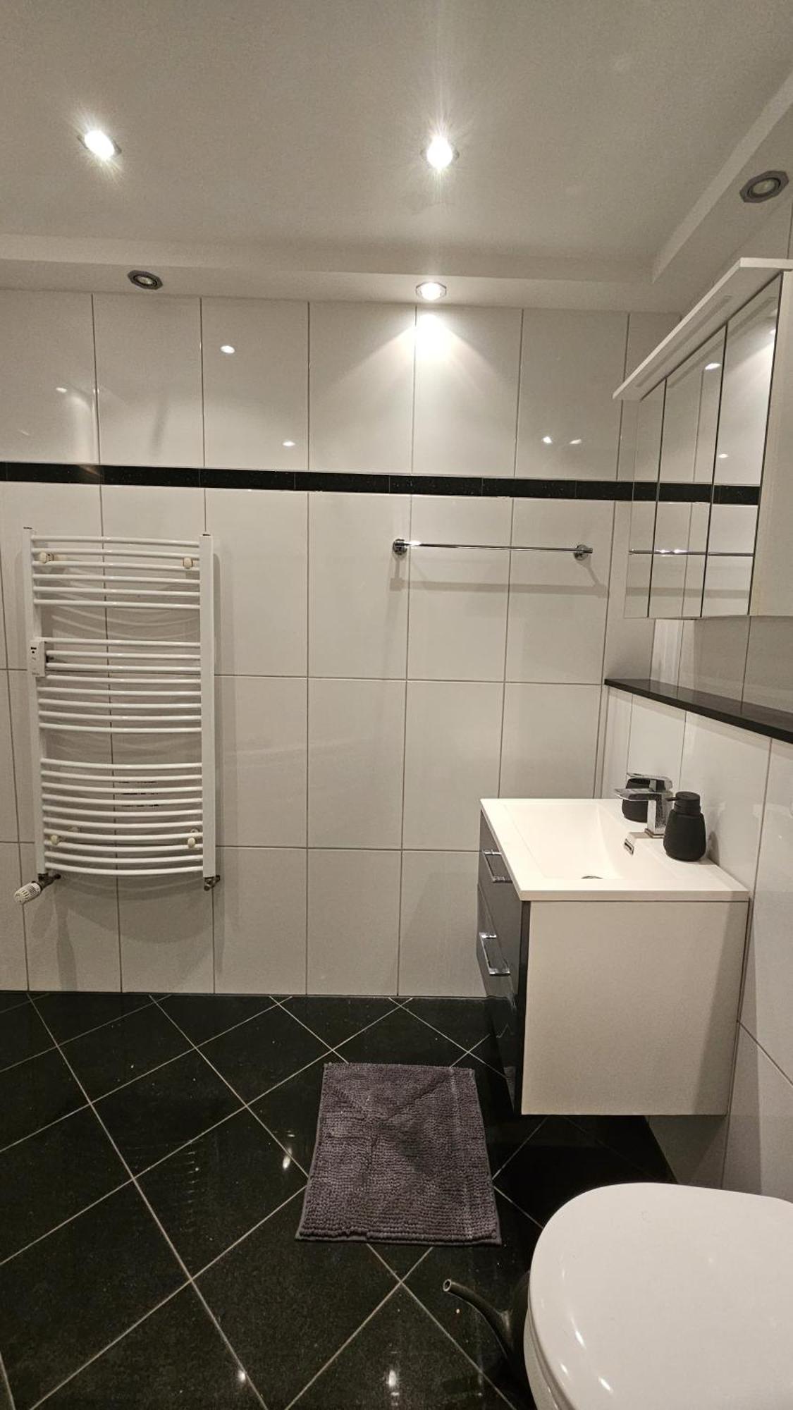 80 M2 Moderne Und Zentrale Wohnung In Hannover Mit Eigenem Parkplatz Zewnętrze zdjęcie