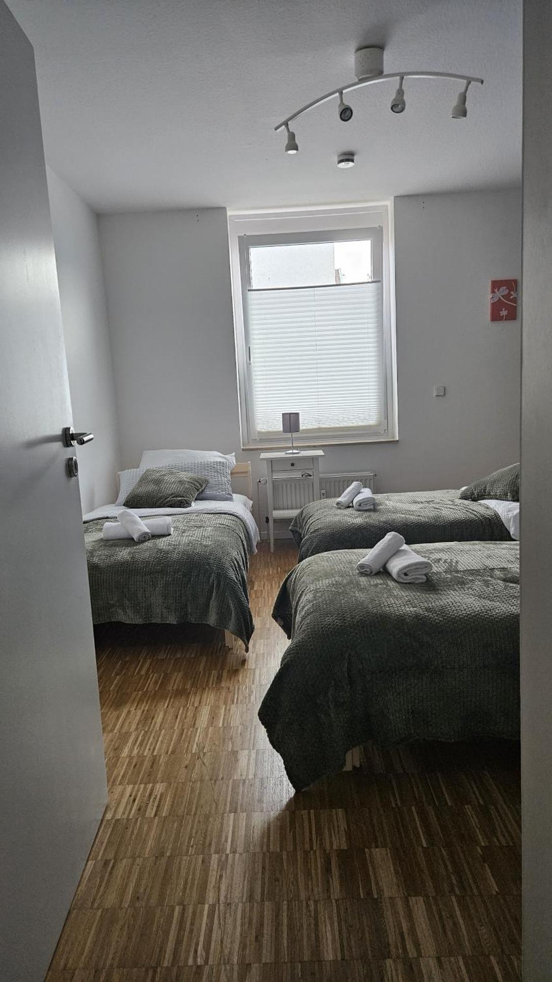 80 M2 Moderne Und Zentrale Wohnung In Hannover Mit Eigenem Parkplatz Zewnętrze zdjęcie